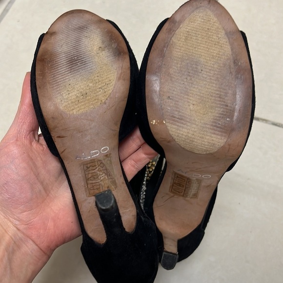 Aldo Rhinestones Black and Gold Strappy Open Toe Women's Heels | Size 6 - Picture 8 of 9